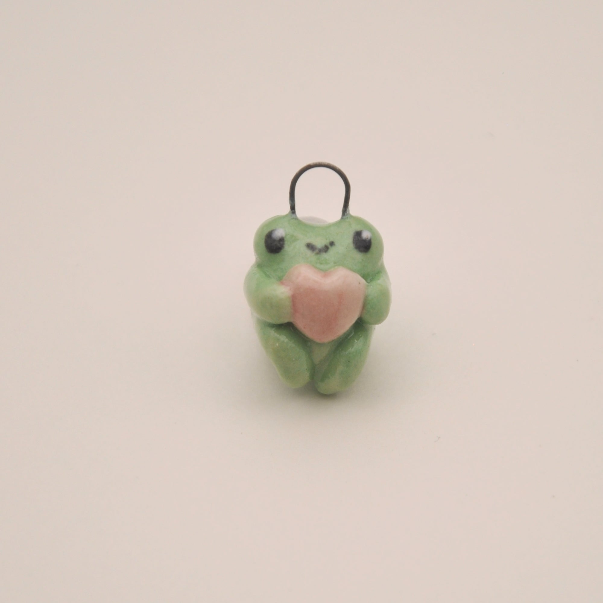 Frog Charm ~ Holding a Heart