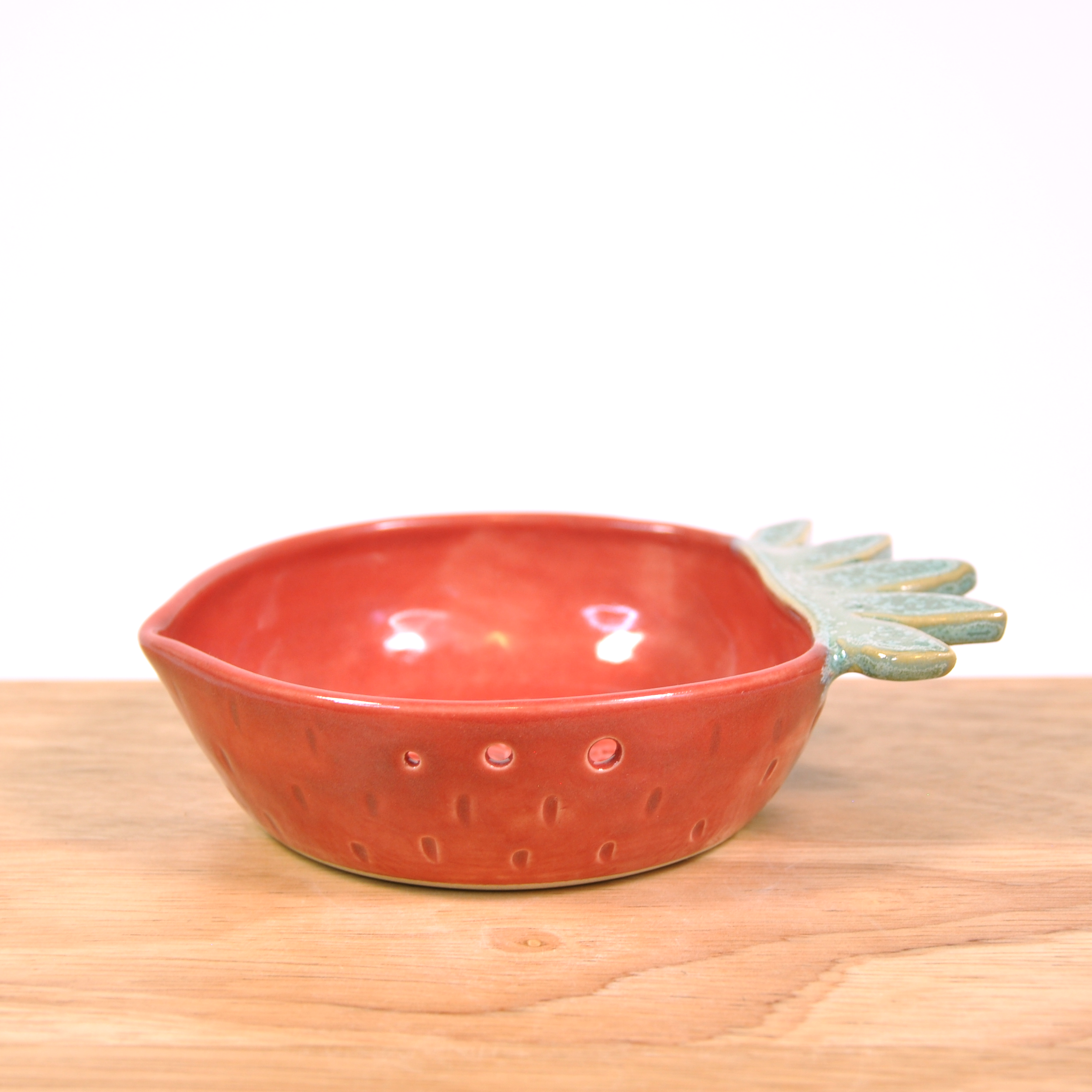 Strawberry Shaped Garlic Grater - with Herb Stripper