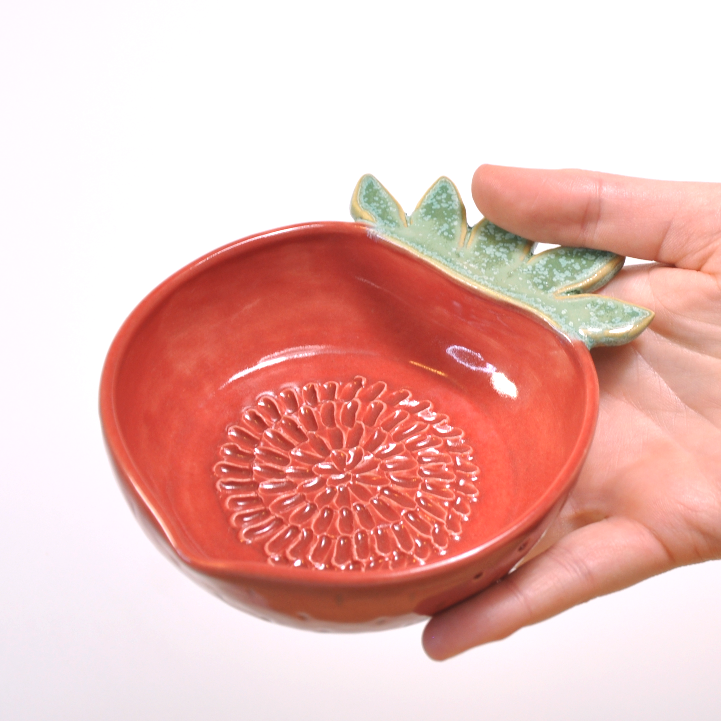 Strawberry Shaped Garlic Grater - with Herb Stripper